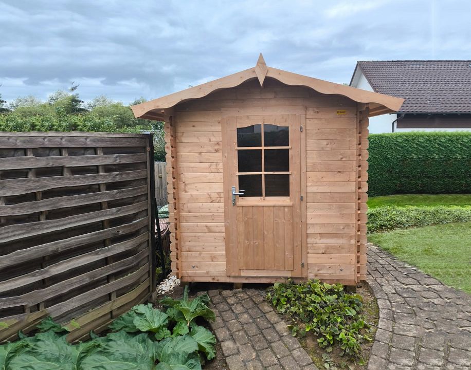 Geräteschuppen Spatzi