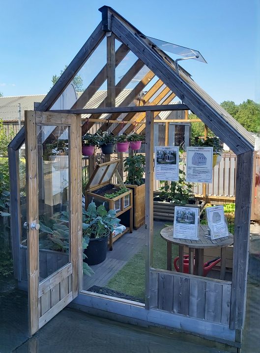 Geräteschuppen Naturefood Gewächshaus